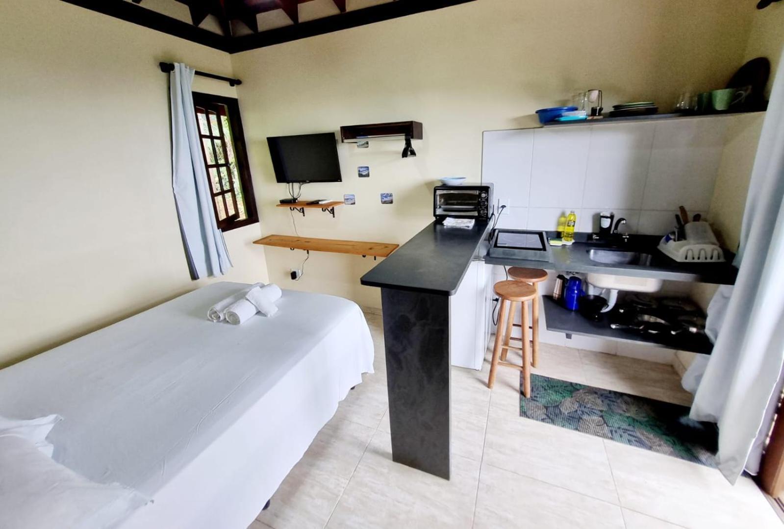 Burung Flats Itamambuca - Hospedagem Com Vista Para O Mar Ubatuba Esterno foto
